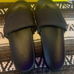Bench Unisex slides